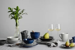 Swedish Grace plate Ø27 cm, Mist (grey)