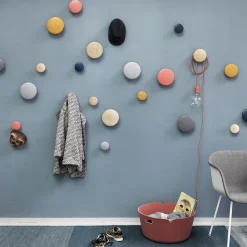 The Dots clothes hook oak, Ø6,5 cm