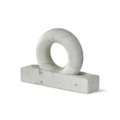 Tondo mortel, marble