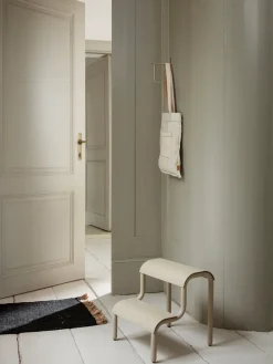 Up step stool, Cashmere
