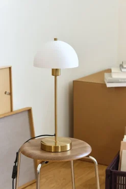 Vienda table lamp, brass-white