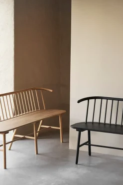 VIOR bench with backrest, Lacquered oak