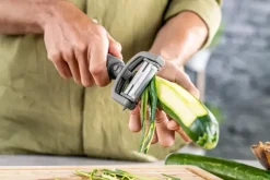 Zwilling 5-in-1 peeler in plastic, Grey